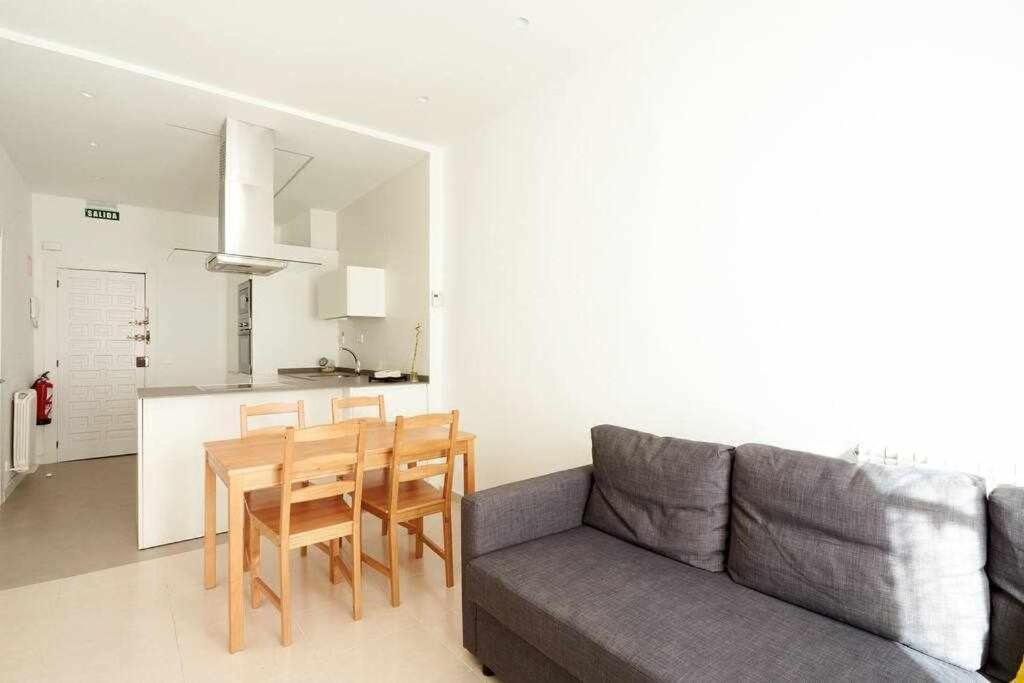 Apartamento Ayla San Fermin Pampeluna Zewnętrze zdjęcie